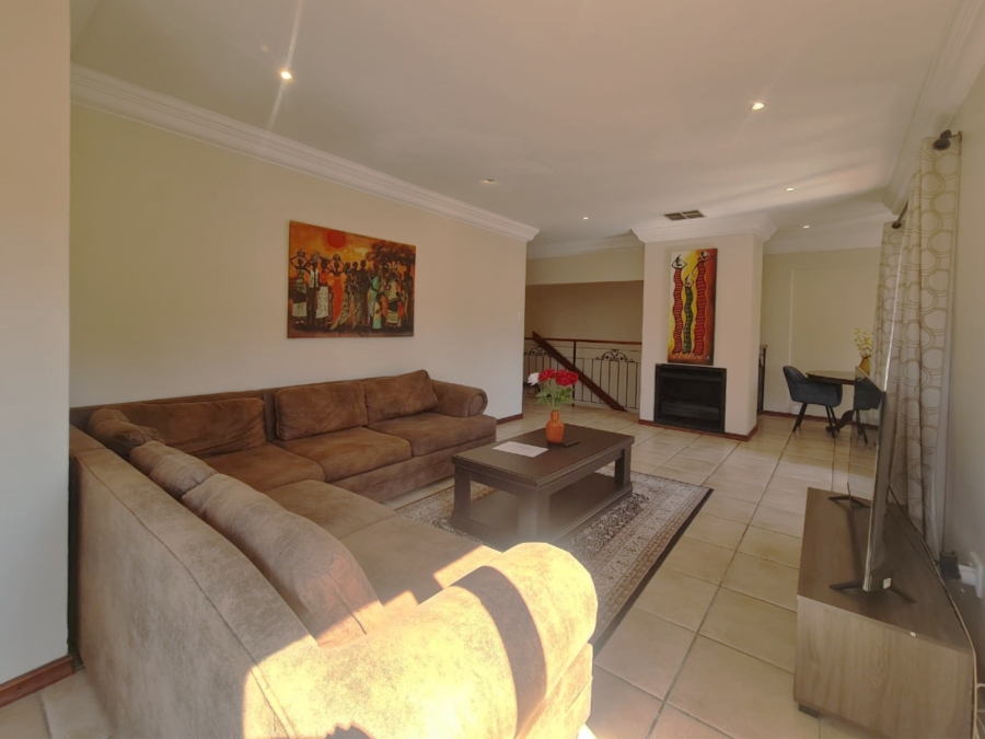 2 Bedroom Property for Sale in Eagles Landing North West